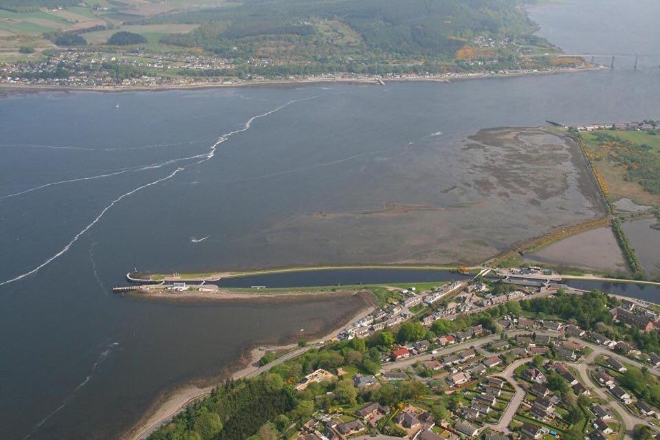 ホテルYacht Highwayman South Kessock エクステリア 写真