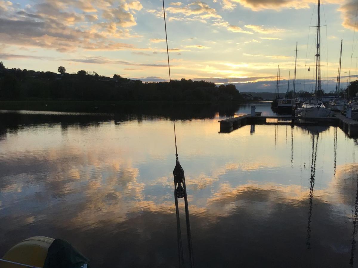 ホテルYacht Highwayman South Kessock エクステリア 写真